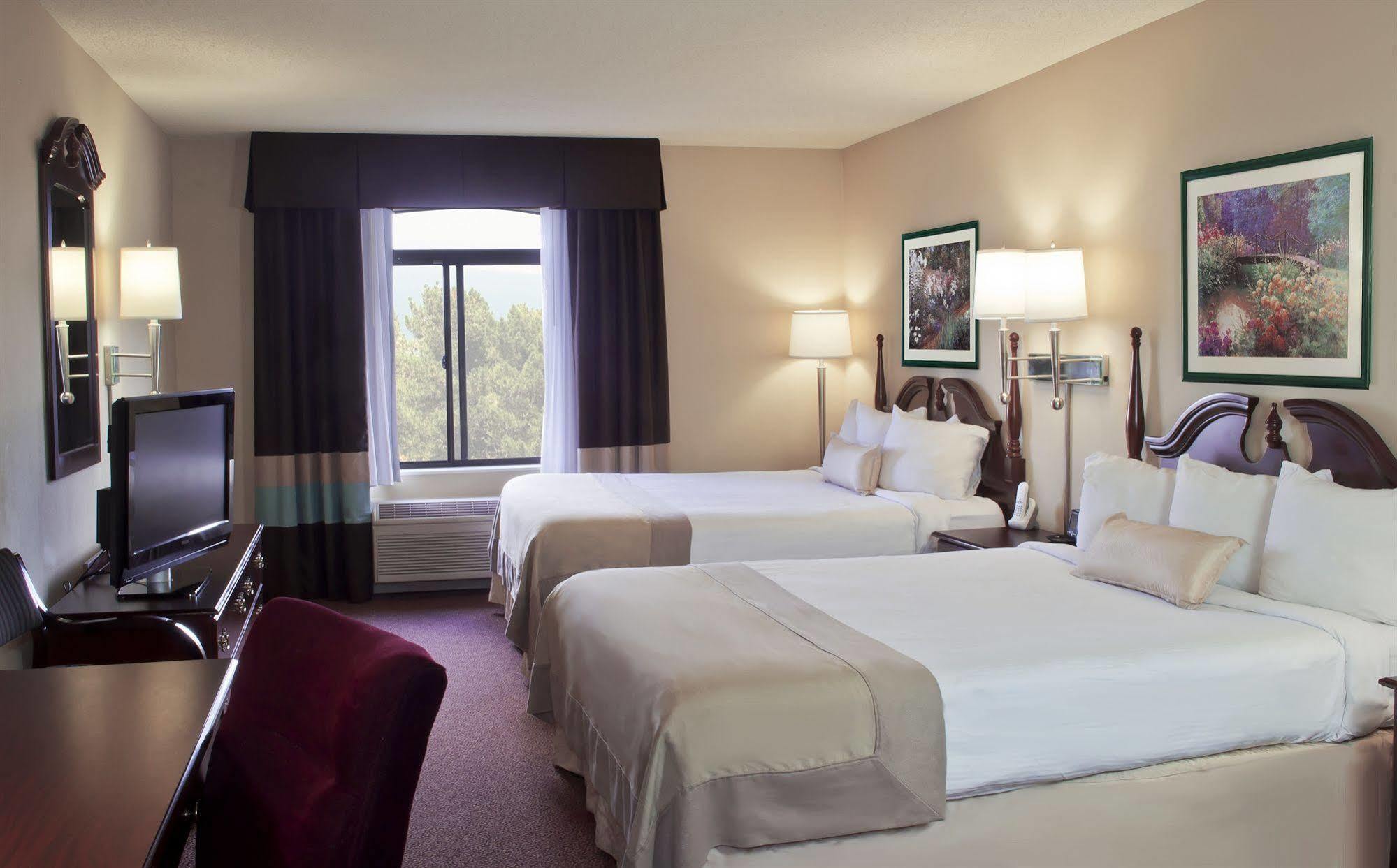 Allentown-bethlehem By Ihg Hotel 3*
